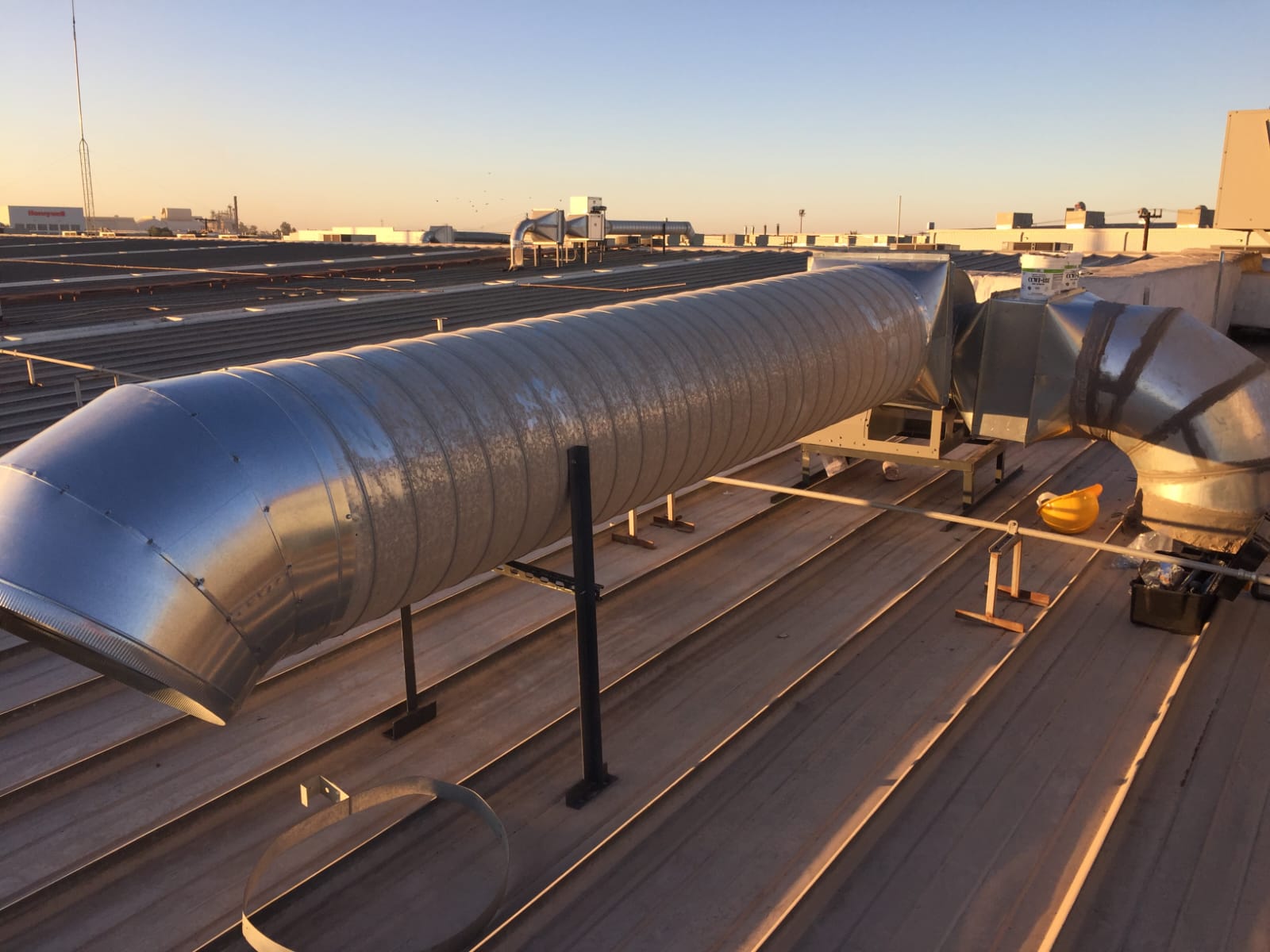 Trabajo de ductería, ventilación y HVAC realizado por Smart Baja - proyecto 13