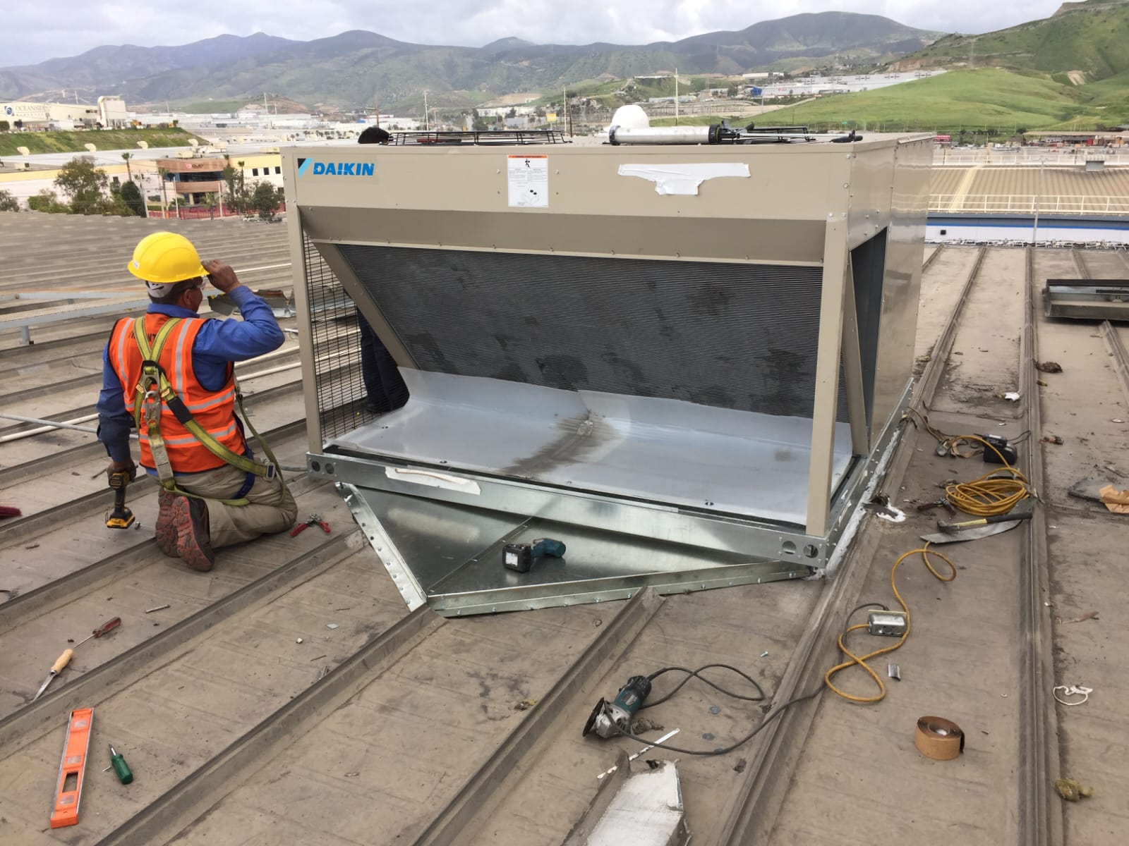 Trabajo de ductería, ventilación y HVAC realizado por Smart Baja - proyecto 8
