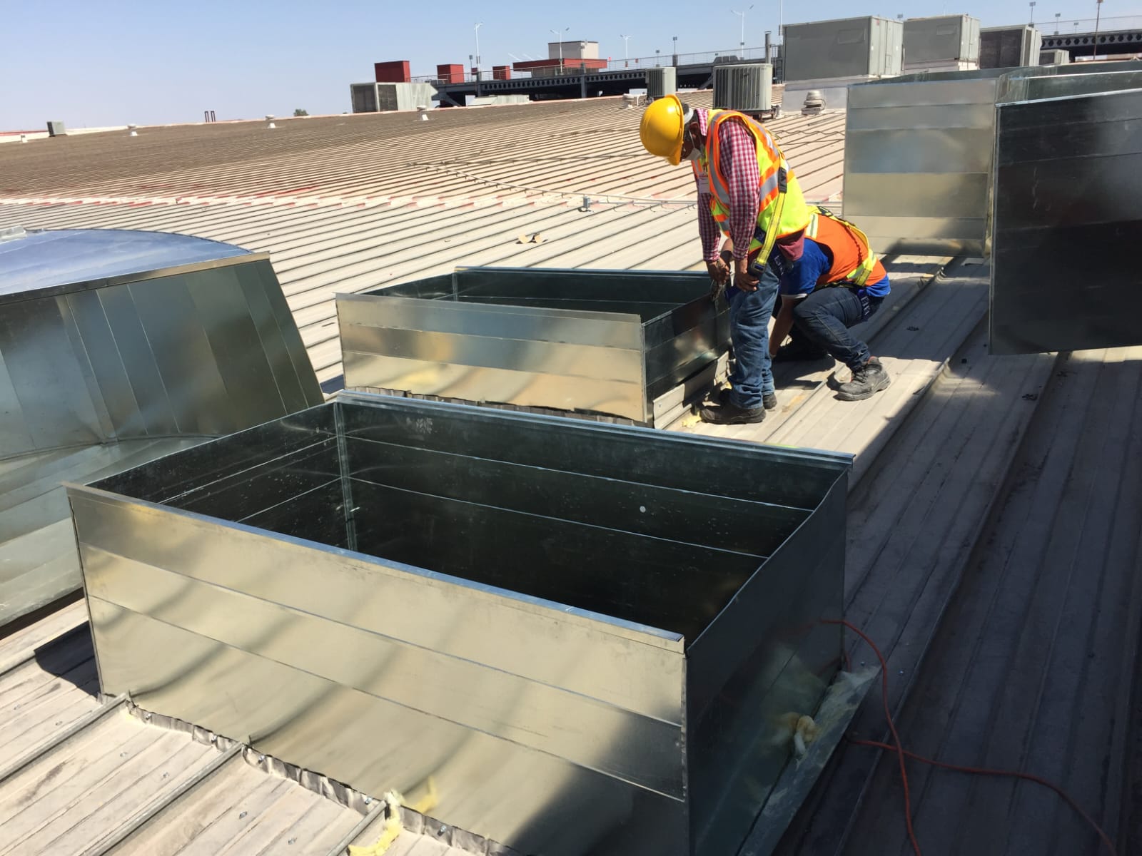 Trabajo de ductería, ventilación y HVAC realizado por Smart Baja - proyecto 34